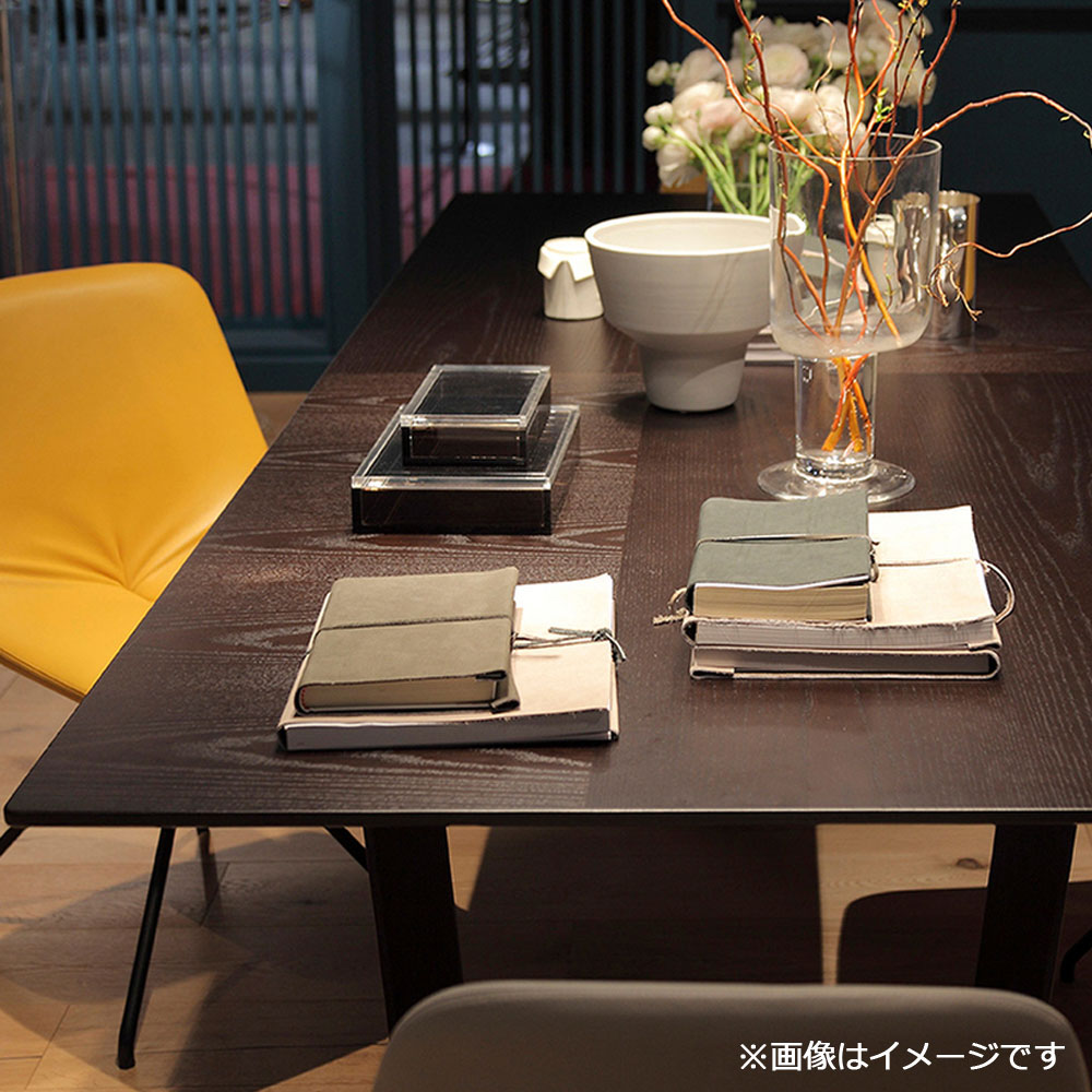 PoltronaFrau（ポルトローナ・フラウ）ダイニングテーブル「ボレロ」アッシュ材ウェンジ色