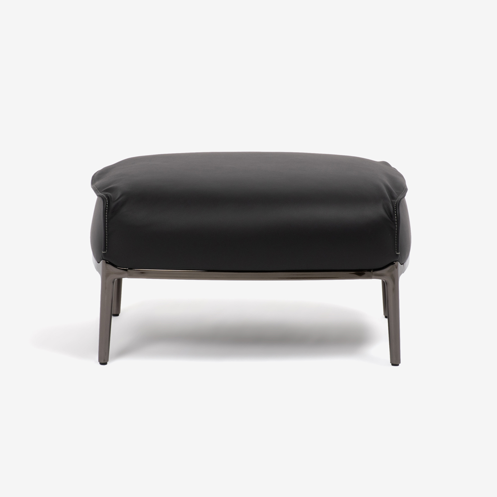 PoltronaFrau（ポルトローナ・フラウ）スツール「アーチボルド」革ブラック色
