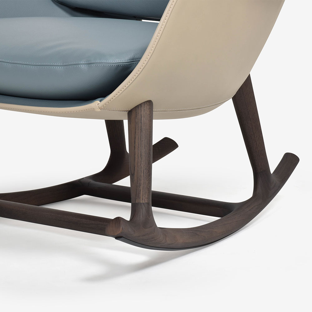 PoltronaFrau(ポルトローナ・フラウ)ロッキングチェア「Martha」革ブルーグレー#SC254 Steel Blue/革コルダ#Corda 脚アッシュ材 モカ色