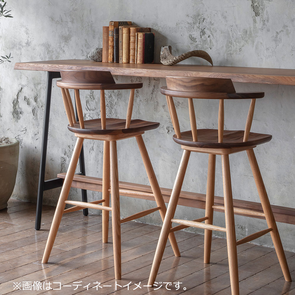 回転式カウンターチェア「DC371-0CW WN/RO-CL」板座 ウォールナット材/レッドオーク材 座面高67.5cm【受注生産品】