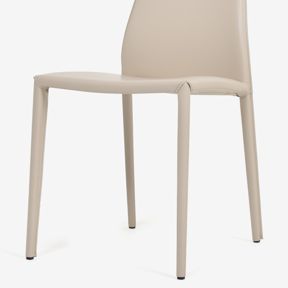 Calligaris(カリガリス)ダイニングチェア「Aida CS1484」革ベージュ色