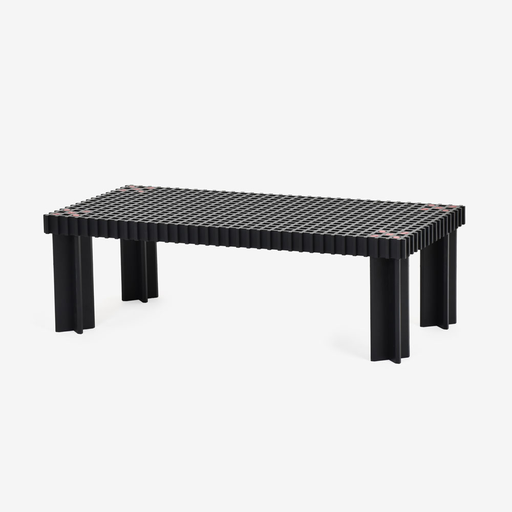 PoltronaFrau(ポルトローナ・フラウ)センターテーブル「キョウト」幅102cm 奥行50cm ビーチ材 ブラック色【次回入荷未定】