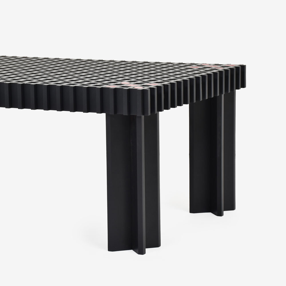 PoltronaFrau（ポルトローナ・フラウ）センターテーブル「キョウト」幅102cm 奥行50cm ビーチ材 ブラック色【次回入荷未定】