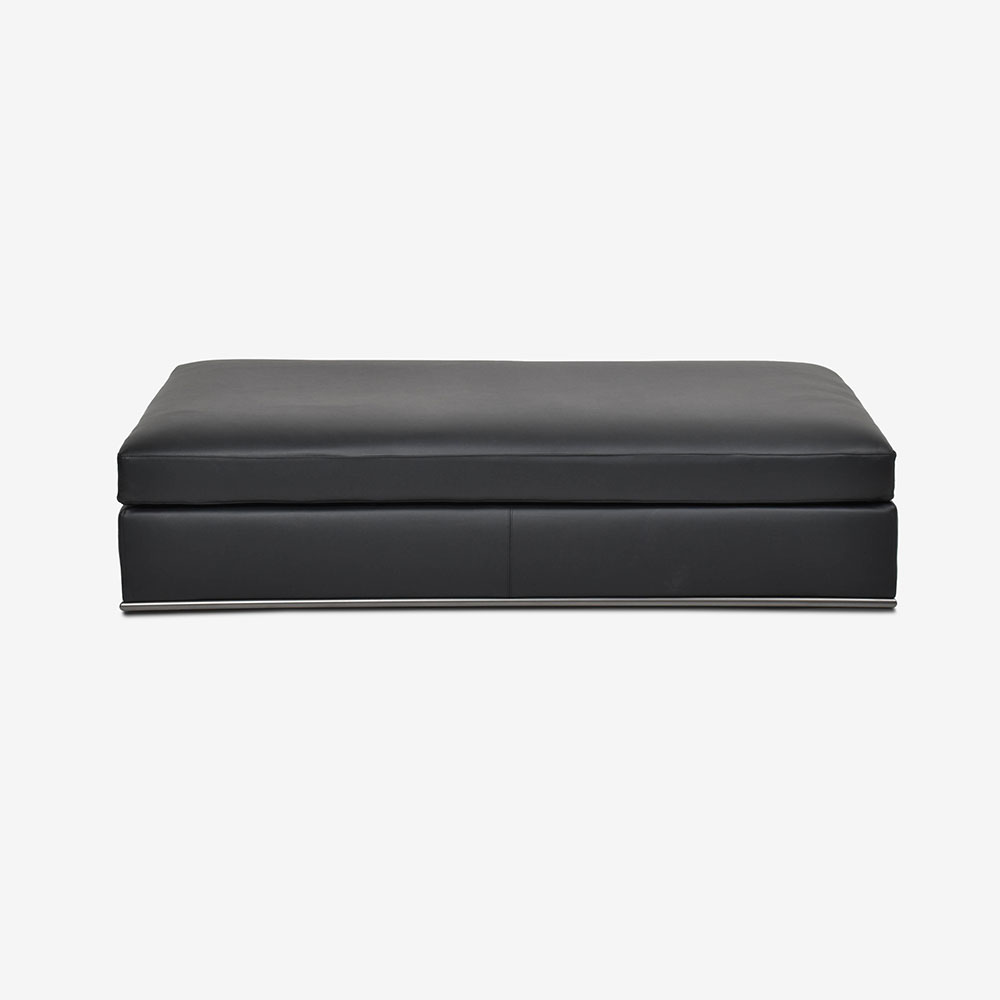 erba（エルバイタリア）オットマン「ビアモンテナポレオーネ」 革ブラック ARREDO300【お手入れキットの特典付き】