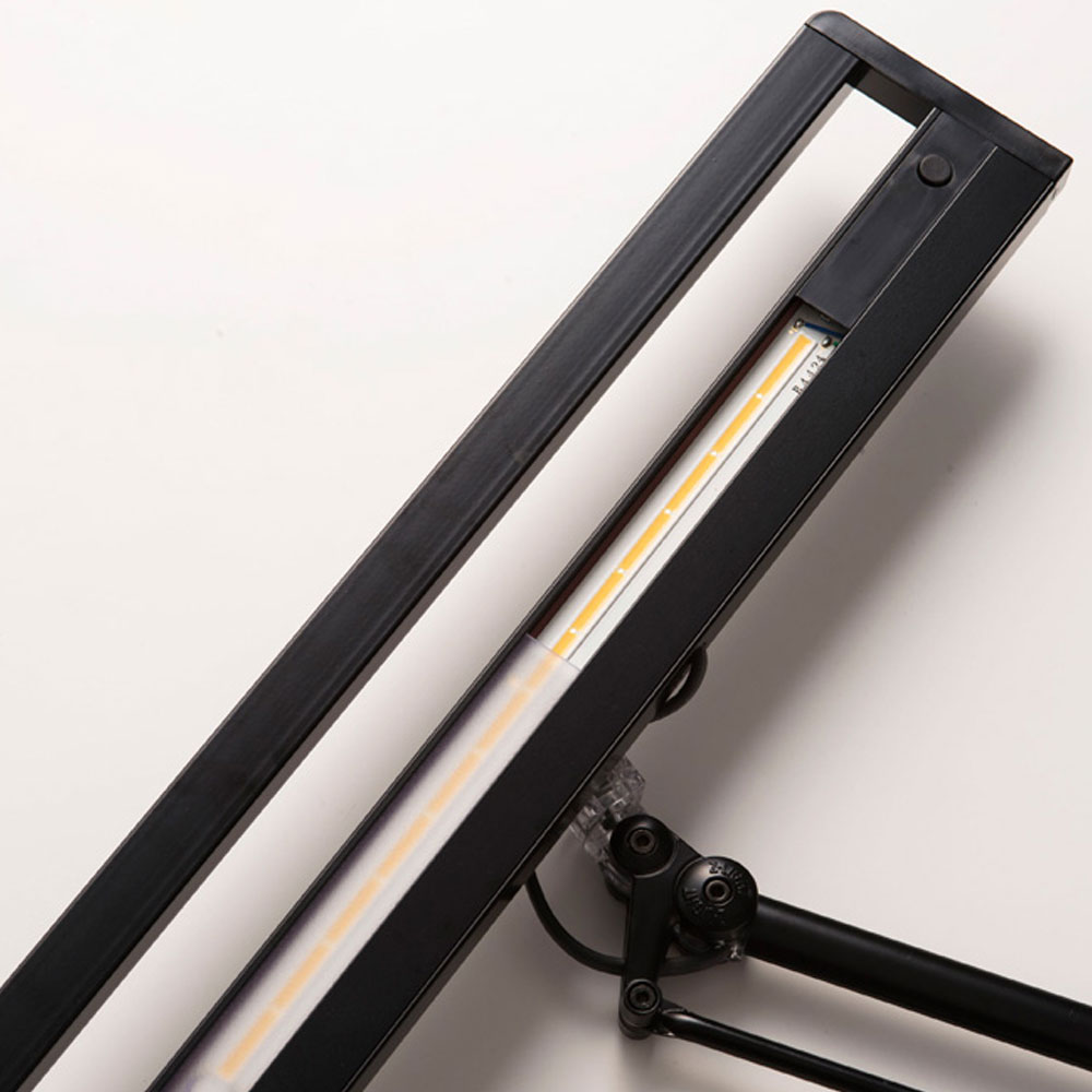 LEDデスクスタンド「Z-80PRO2」全2色
