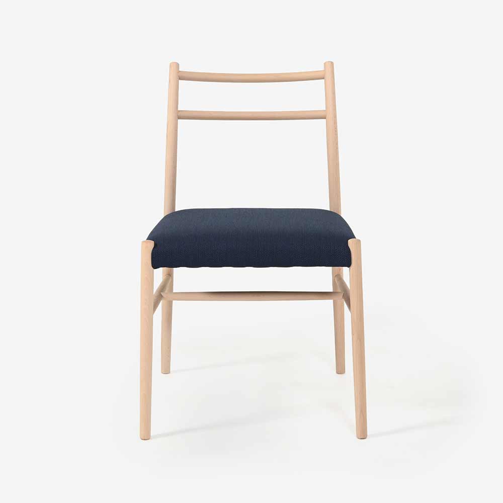 秋田木工 ダイニングチェア「ルフト」ブナ材白木塗装 張地 布#スチールカットトリオ0796