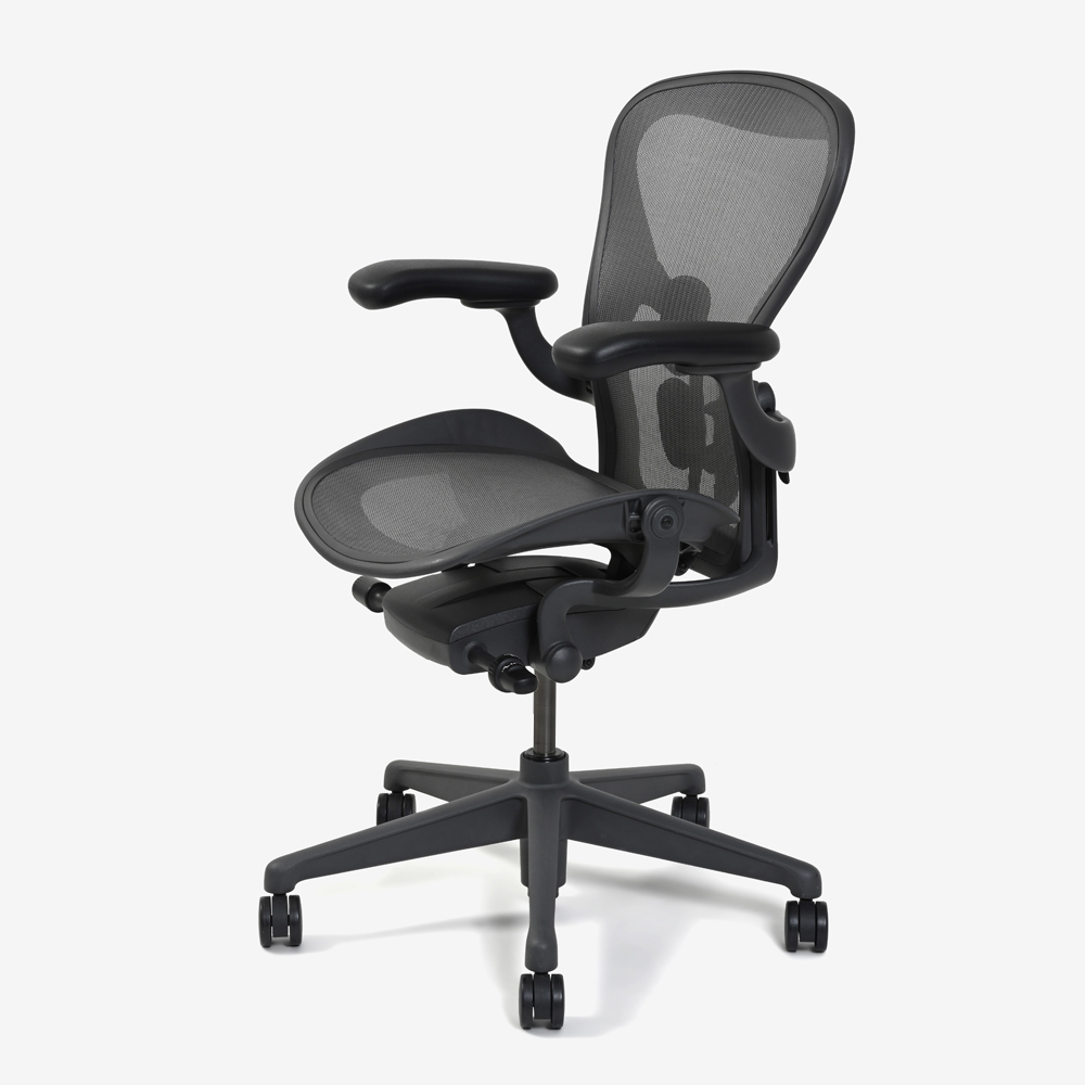 HermanMiller(ハーマンミラー)「アーロンチェア リマスタード」グラファイト 全2サイズ【Home Office Sale 5月31日(日)まで20%OFF】