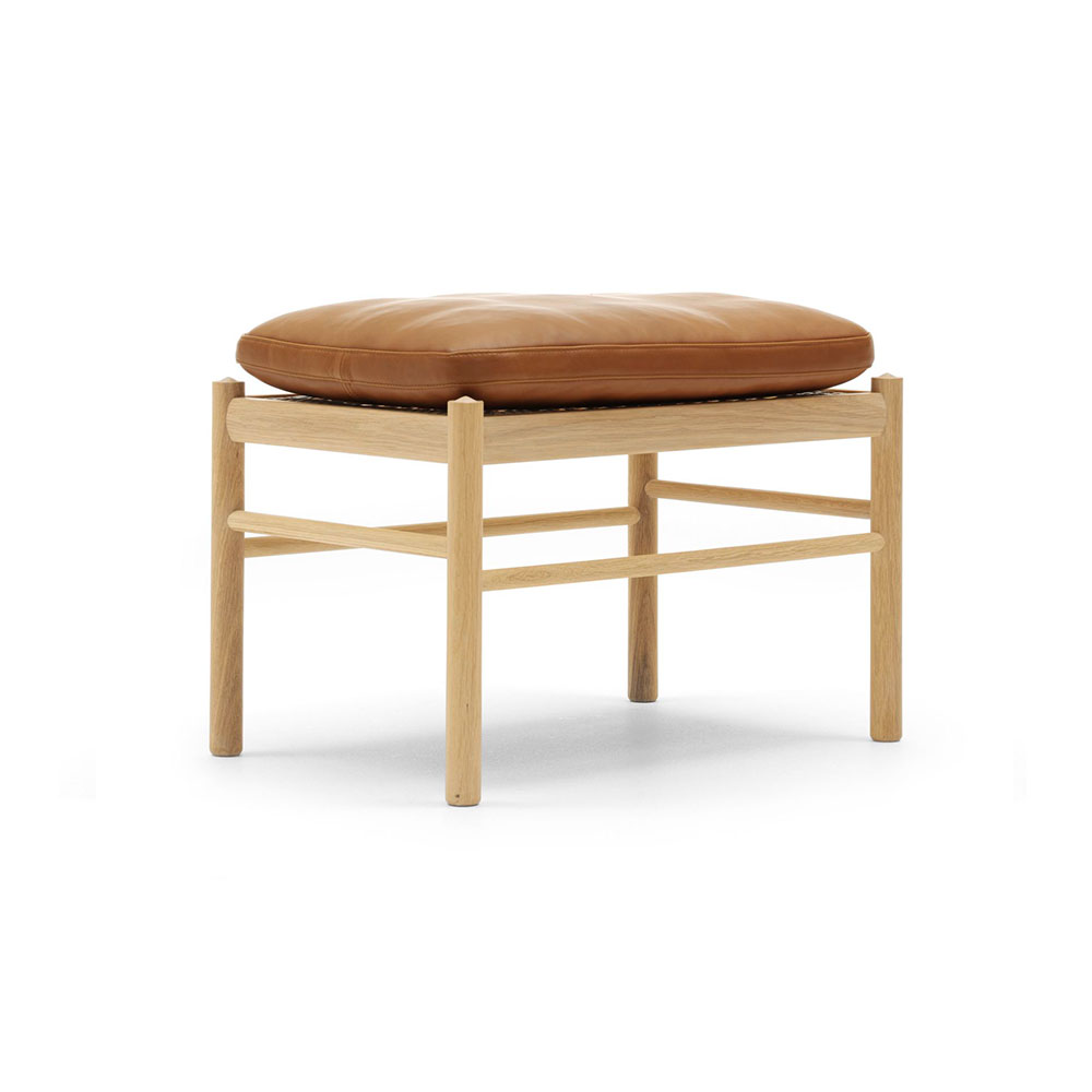 カール・ハンセン＆サン スツール「OW149F Colonial footstool」オーク材オイル仕上げ 革全2色【受注生産品】