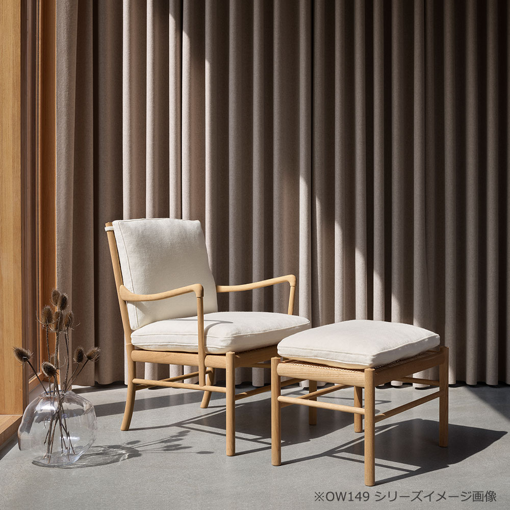 カール・ハンセン＆サン アームチェア「OW149 Colonial Chair」ウォールナット材オイル仕上げ  革ブラック#THOR301【受注生産品】
