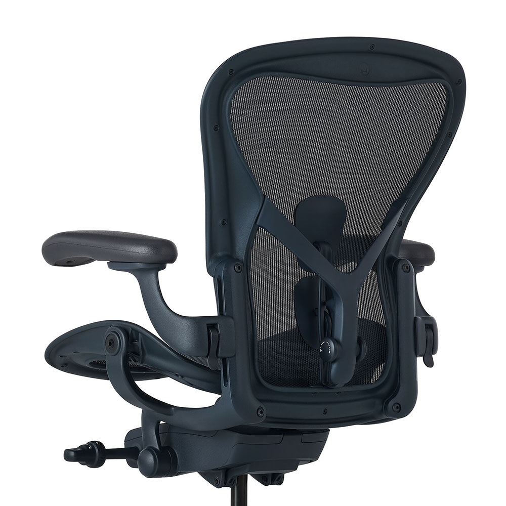 HermanMiller(ハーマンミラー)「アーロンチェア リマスタード」 ナイトフォール Bサイズ