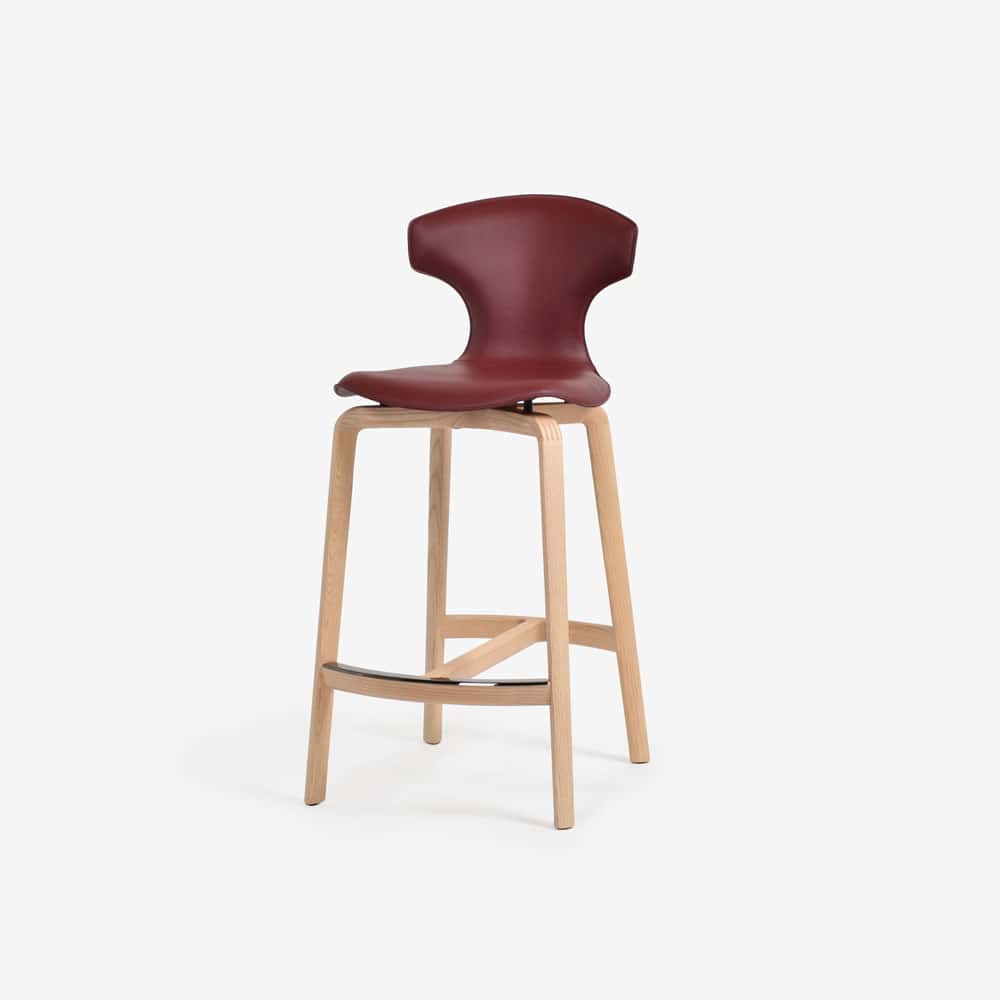 PoltronaFrau(ポルトローナ・フラウ)スツール「モンテーラ」革ガーネット色/ナチュラルアッシュ色