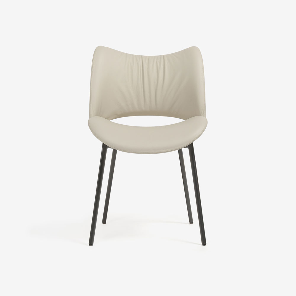 PoltronaFrau(ポルトローナ・フラウ)ダイニングチェア「ナイス」革スタッコ色 #SC05 Stucco