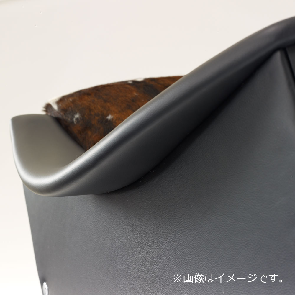 PoltronaFrau(ポルトローナ・フラウ)ラブソファ「デッザ」革ブラック色 座面カウスキン