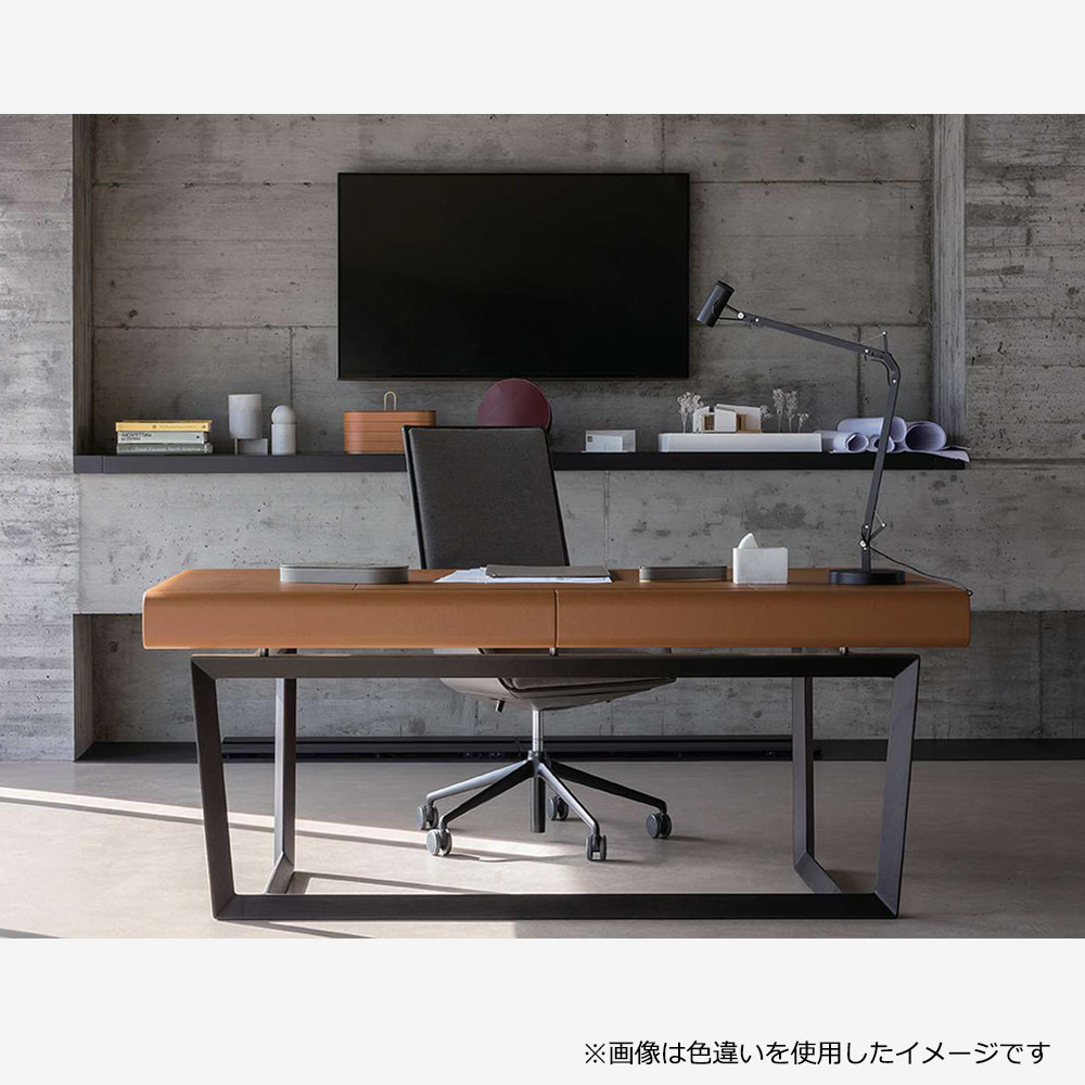PoltronaFrau(ポルトローナ・フラウ)デスク「Peek-a-Book ピーカブック」幅183cm アッシュ材セピア色 革#CS28