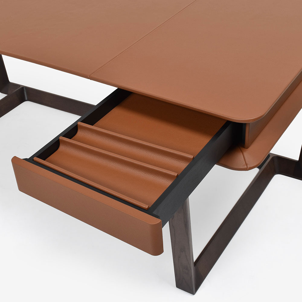 PoltronaFrau(ポルトローナ・フラウ)デスク「Peek-a-Book ピーカブック」幅183cm アッシュ材モカ色 革#CS67