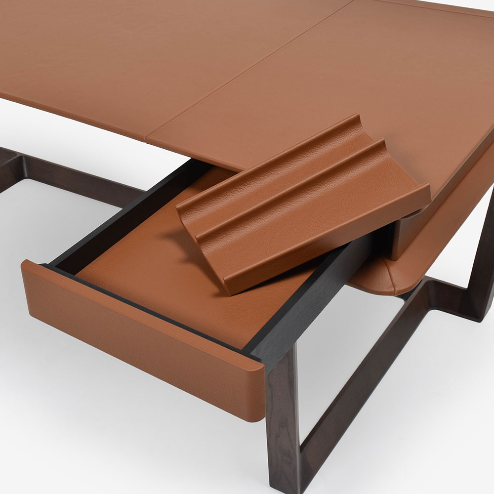 PoltronaFrau(ポルトローナ・フラウ)デスク「Peek-a-Book ピーカブック」幅183cm アッシュ材モカ色 革#CS67