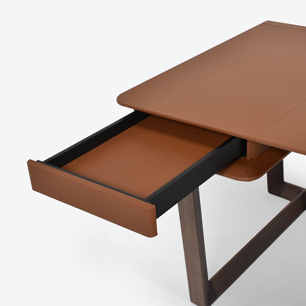 PoltronaFrau(ポルトローナ・フラウ)デスク「Peek-a-Book ピーカブック」幅183cm アッシュ材モカ色 革#CS67