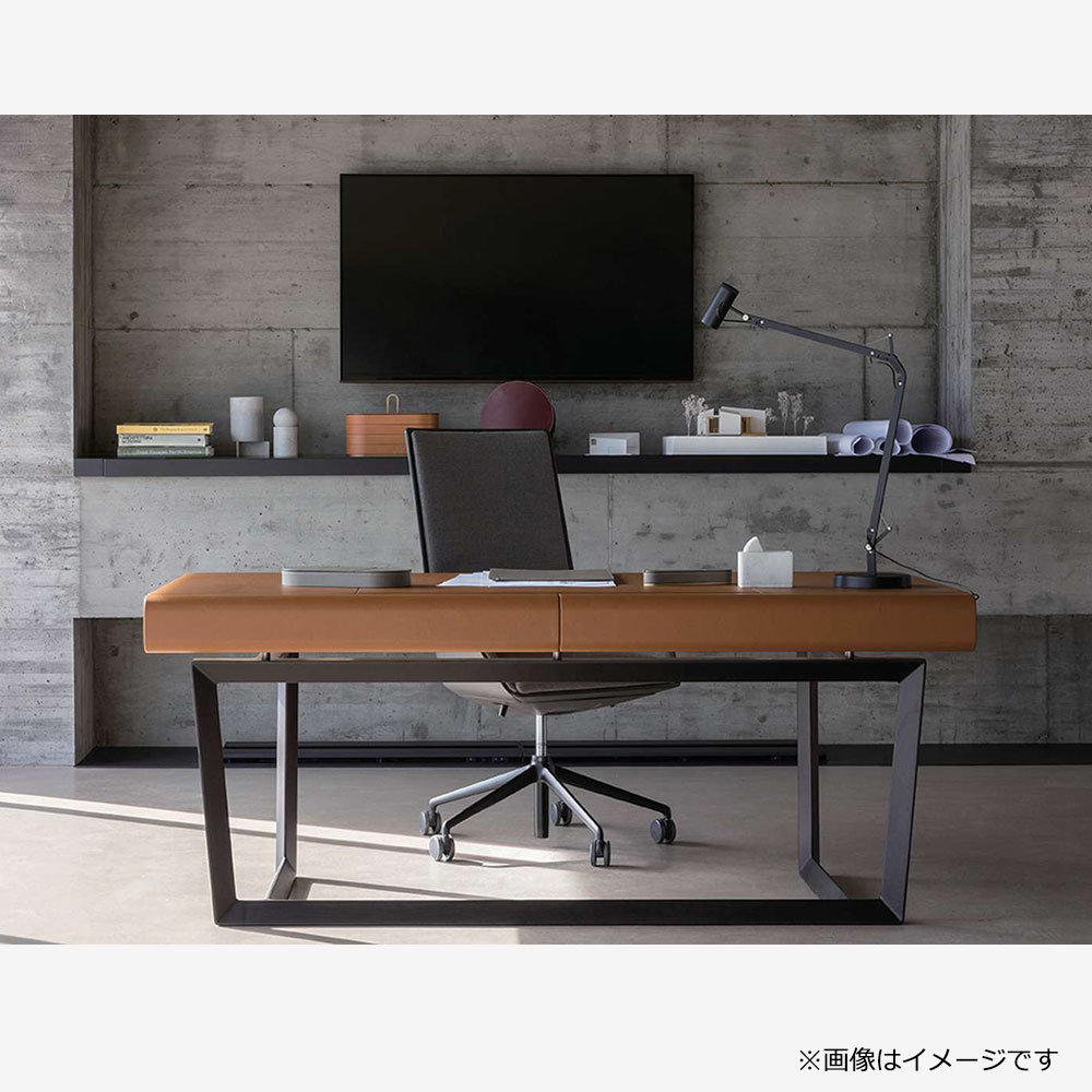 PoltronaFrau(ポルトローナ・フラウ)デスク「Peek-a-Book ピーカブック」幅183cm アッシュ材モカ色 革#CS67