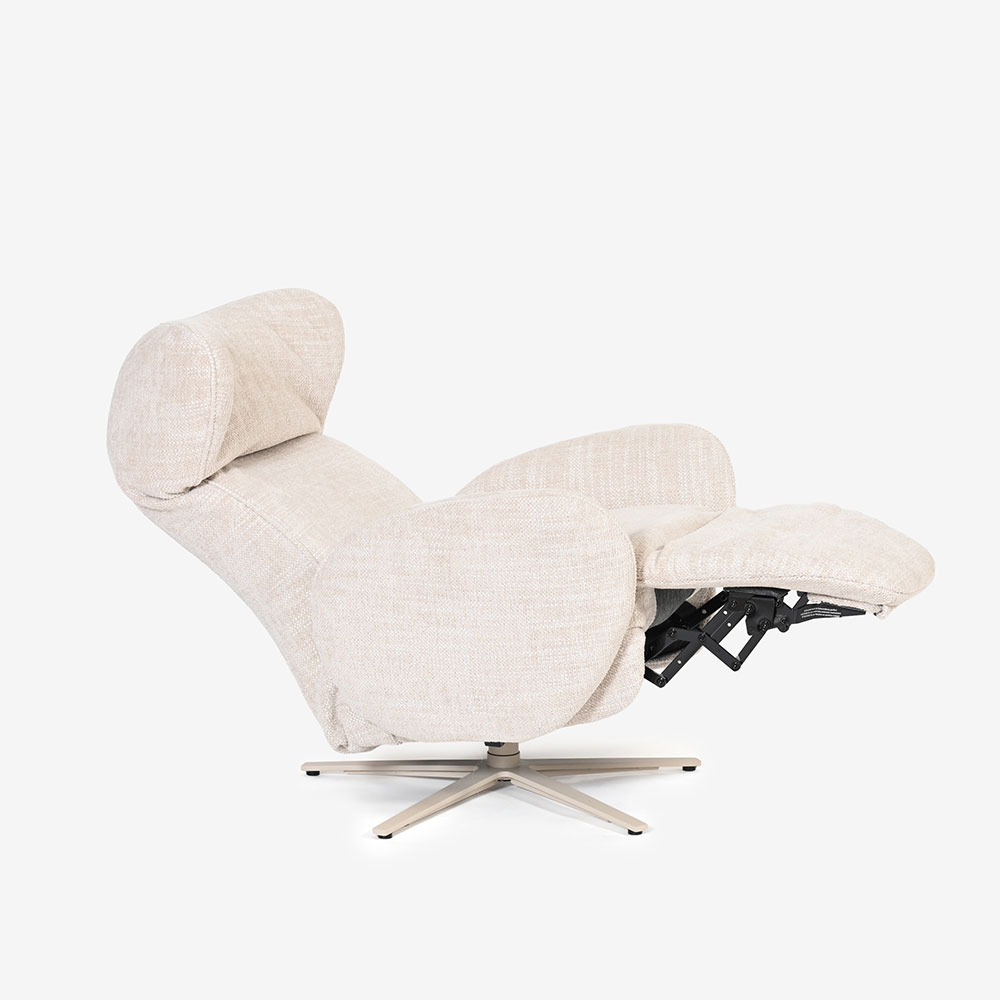 himolla（ヒモラ）リクライナー「model.7589」布#20カラーラベージュ