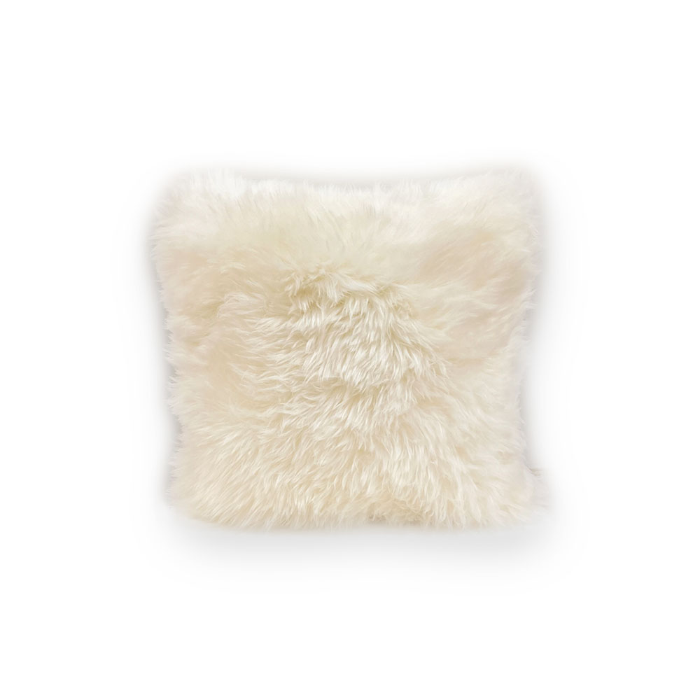 ムートンクッション 40cm角 全2色
