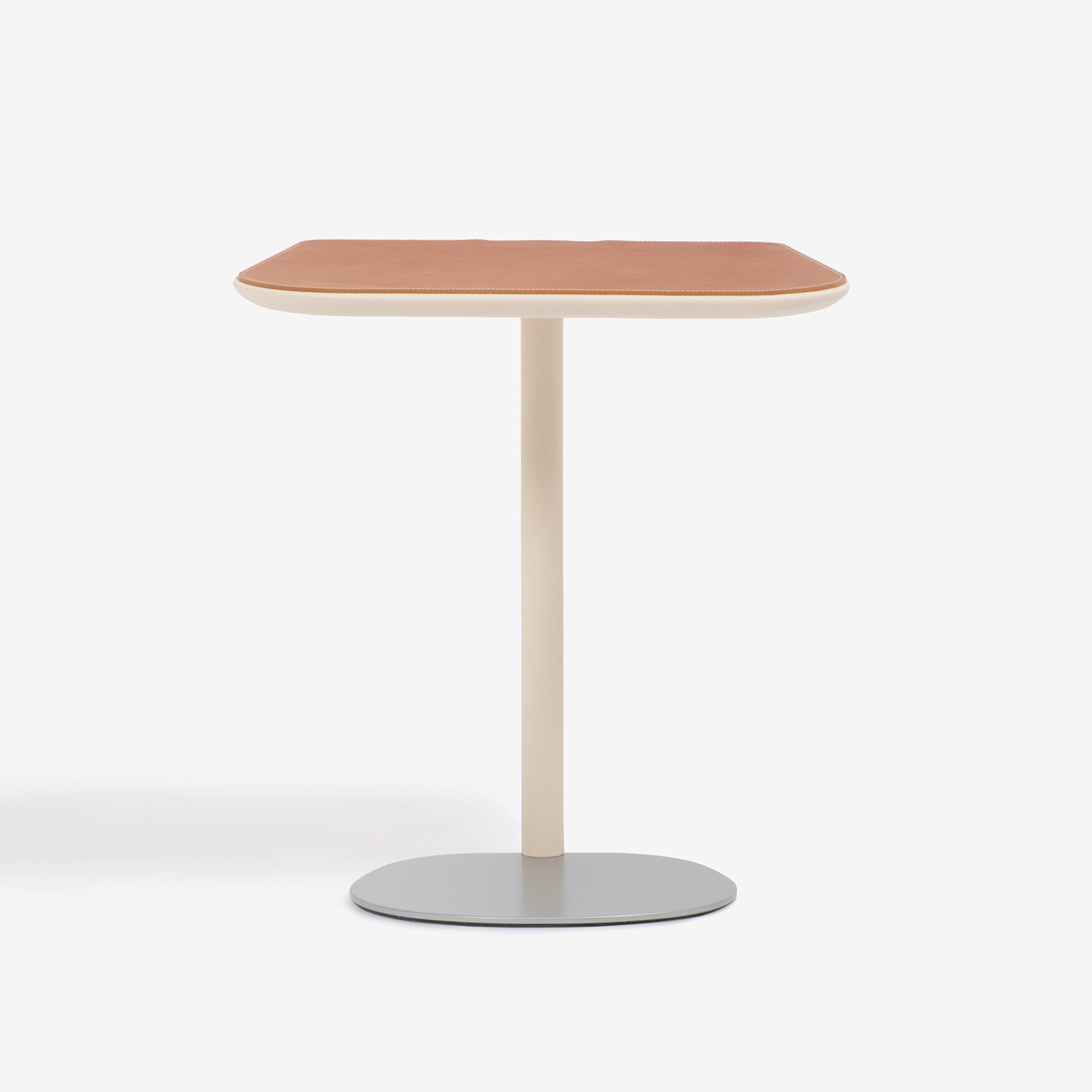 PoltronaFrau（ポルトローナ・フラウ）サイドテーブル「アサヤ」革 キャメル色