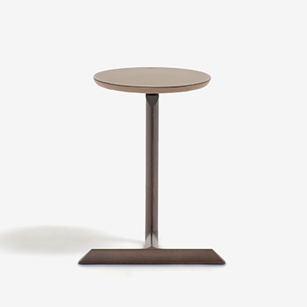 PoltronaFrau(ポルトローナ・フラウ)サイドテーブル楕円形「Fidelio フィデリオ」 アッシュ材モカ色 革トープ色