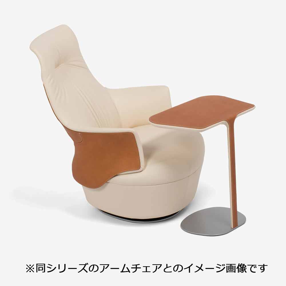 PoltronaFrau(ポルトローナ・フラウ)サイドテーブル「アサヤ」革 キャメル色