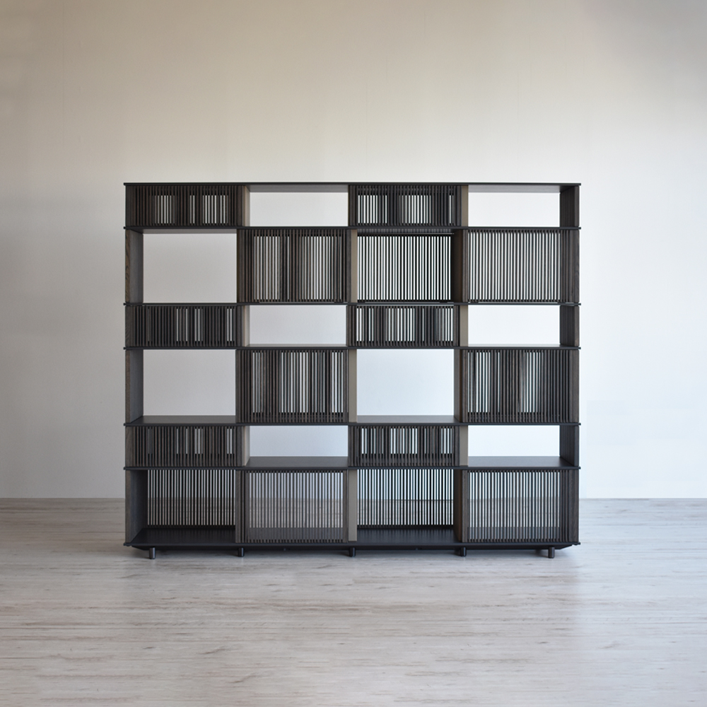 PoltronaFrau(ポルトローナ・フラウ)シェルフ「ロイド」オーク材ダークブラウン色 革トープ色【セール対象品のため5%OFF】