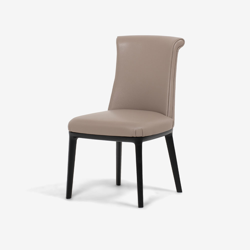 PoltronaFrau(ポルトローナ・フラウ)ダイニングチェア「ディーバ」革ベージュ色 木部ダークブラウン色