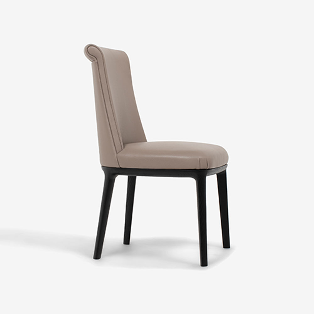 PoltronaFrau(ポルトローナ・フラウ)ダイニングチェア「ディーバ」革ベージュ色 木部ダークブラウン色