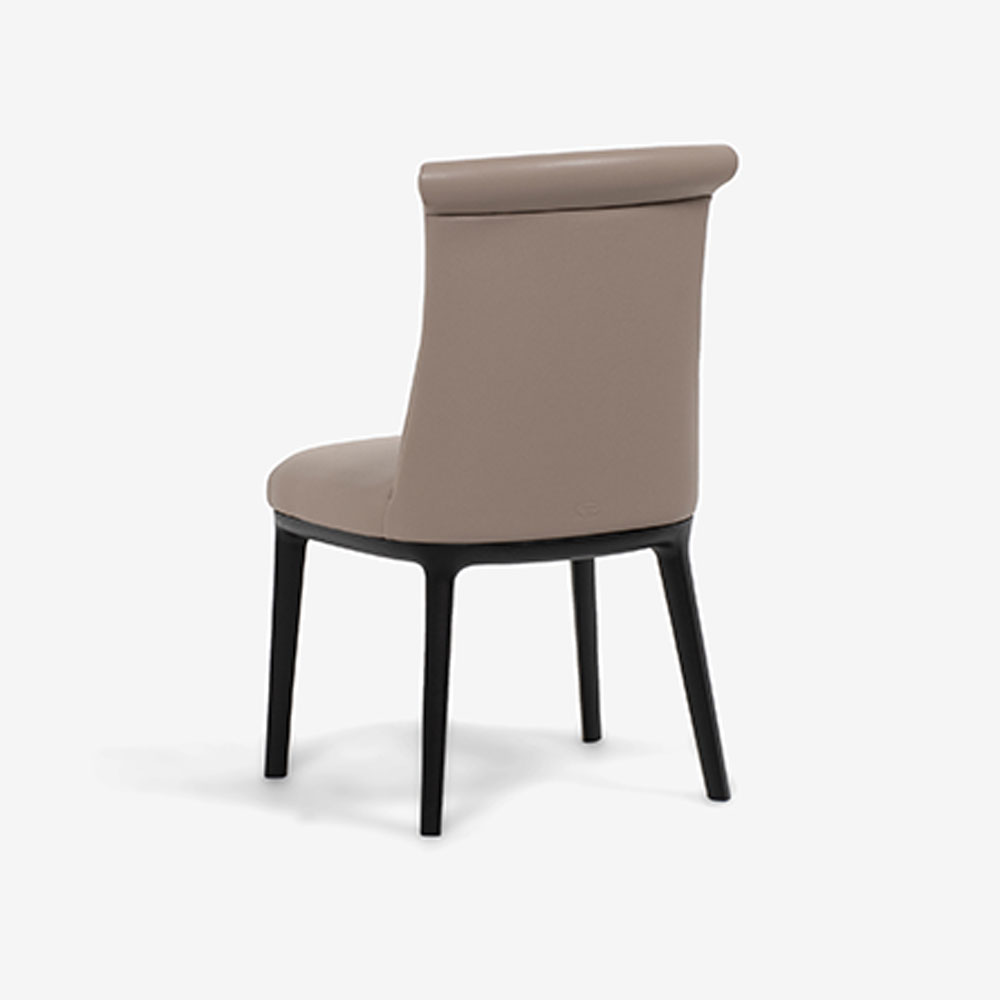PoltronaFrau(ポルトローナ・フラウ)ダイニングチェア「ディーバ」革ベージュ色 木部ダークブラウン色