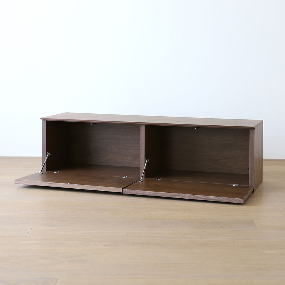 ローボード「RIB リブ」幅150.2cm ウォールナット材
