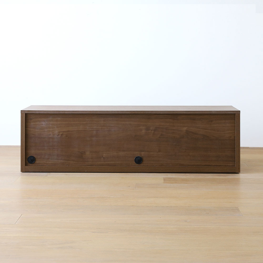 ローボード「RIB リブ」幅150.2cm ウォールナット材