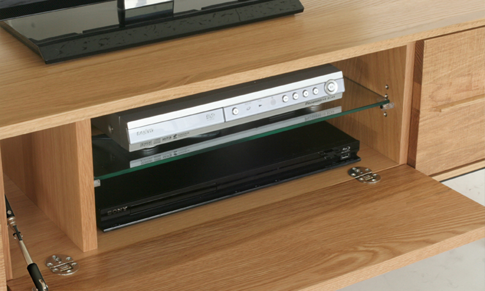 テレビボードデッキ収納