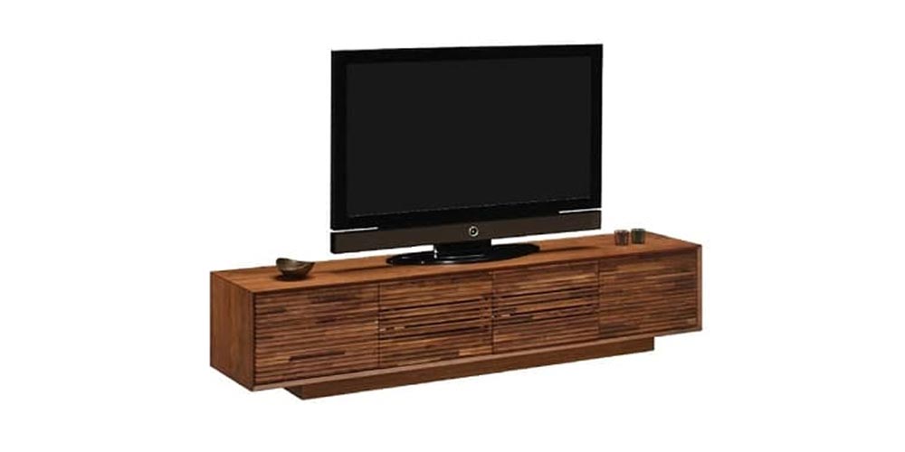 テレビボード　デセールQ157とテレビ