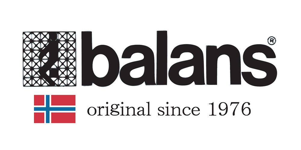 Balans Management社とライセンス契約を結んだ正規の「バランスチェア」