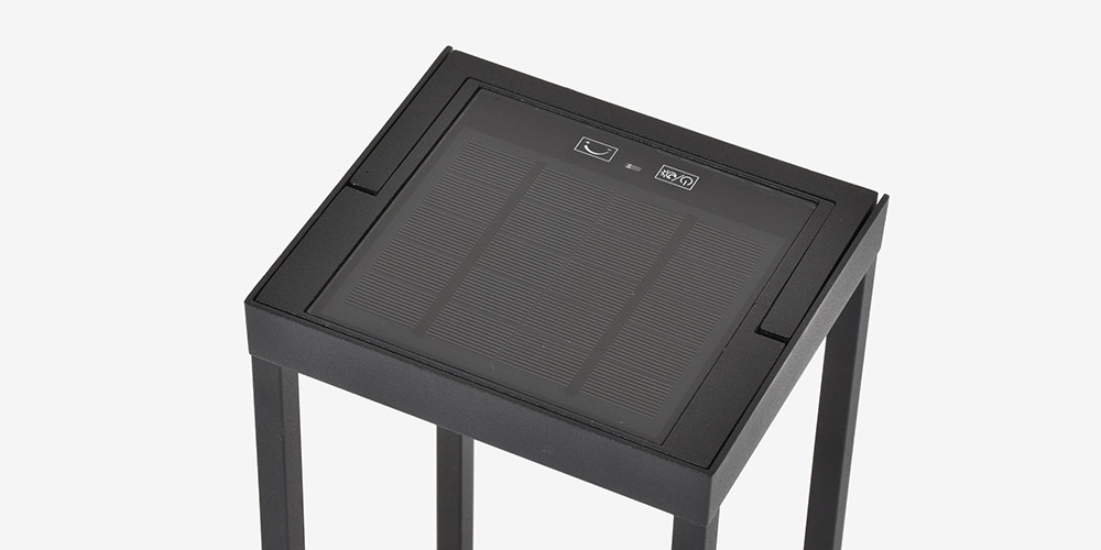 ポータブルLEDスタンド「Home Solar」BKトップ部分のソーラーパネルとタッチ式スイッチ