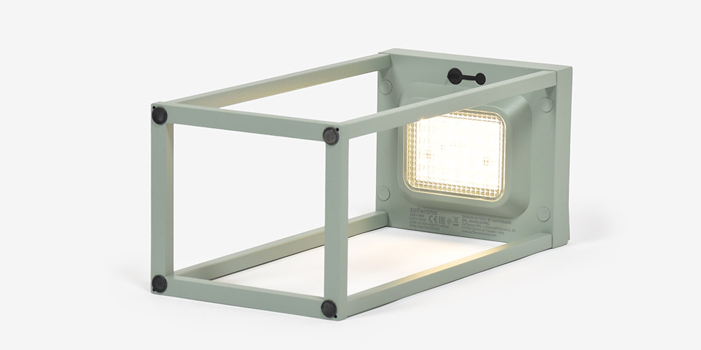 ポータブルLEDスタンド「Home Solar」SGの光源パネル